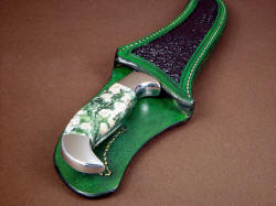 "Dagon" sheath mouth view. Sheath is custom handmade, with real frog skin inlays in leather shoulder