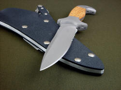 "Macha Navigator" point detail. Blade has substantial strength, razor sharp hollow ground blade and edge.