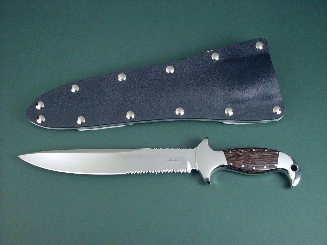 "Macha EL" obverse side view in 440C high chromium stainless steel blade, 304 stainless steel bolsters, Black Palm Wood hardwod handle, tension fit kydex, aluminum, stainless steel sheath