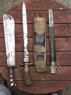 Handsome, historic German hunting knife set