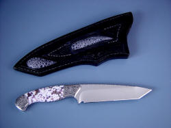 "Alegre" fine tanto knife: reverse side view Note tooling and inlay on rear of sheath