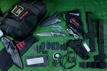 "Ari B'Lilah" Full counterterrorism tactical knife and kit, accessories, mounting, flashlight, storage