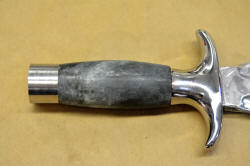 "Daqar" dagger try-fit assembly. Fit to pommel and guard must be seamless.