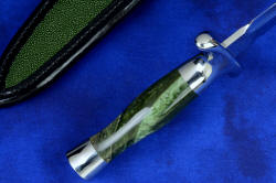 "Daqar" dagger, handle side view. Color and orientation of the jade gemstone was carefully chosen for visual effect