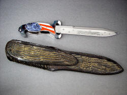 "Freedom's Promise" reverse side view. Note detail hand-carved on sheath back and belt loop, gold powder wash, hand-engraving on blade reverse in hardened and tempered stainless tool steel