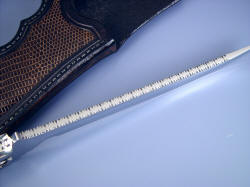 "Khensu" spine edgework, filework close up detail. Spine is over 1/4" thick; this is a strong knife