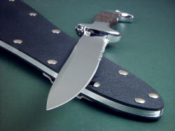 "Macha EL" point detail. Very aggressive, razor keen point features top swage to reduce point profile without sacrificing strength of blade
