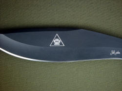 "Phlegra" combat khukri custom Guardian's paw diamond point engraved into blued steel knife blade